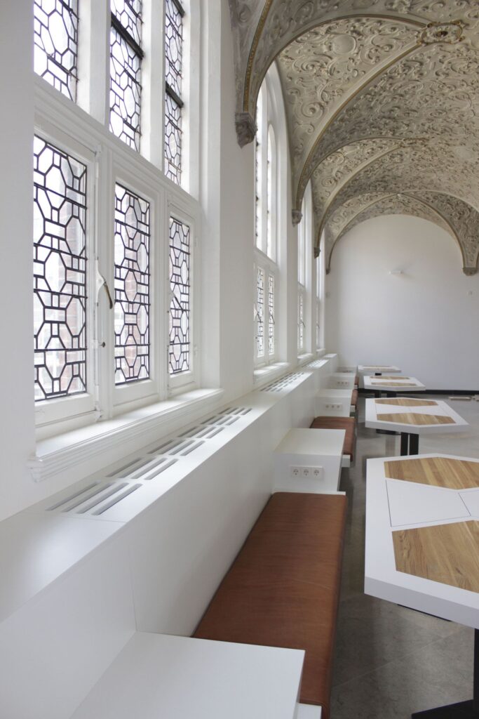 Jaga_Briza_BuiltIn4_02-1